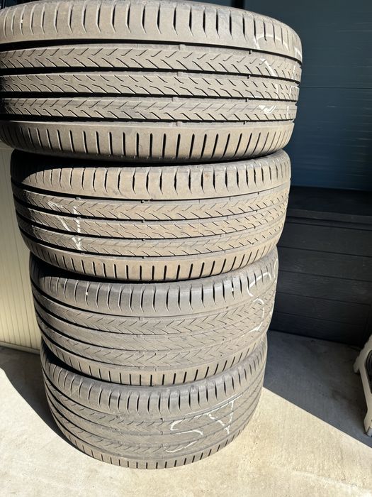 Cauciucuri de vara , anvelope Continental extra load dimensiune R20