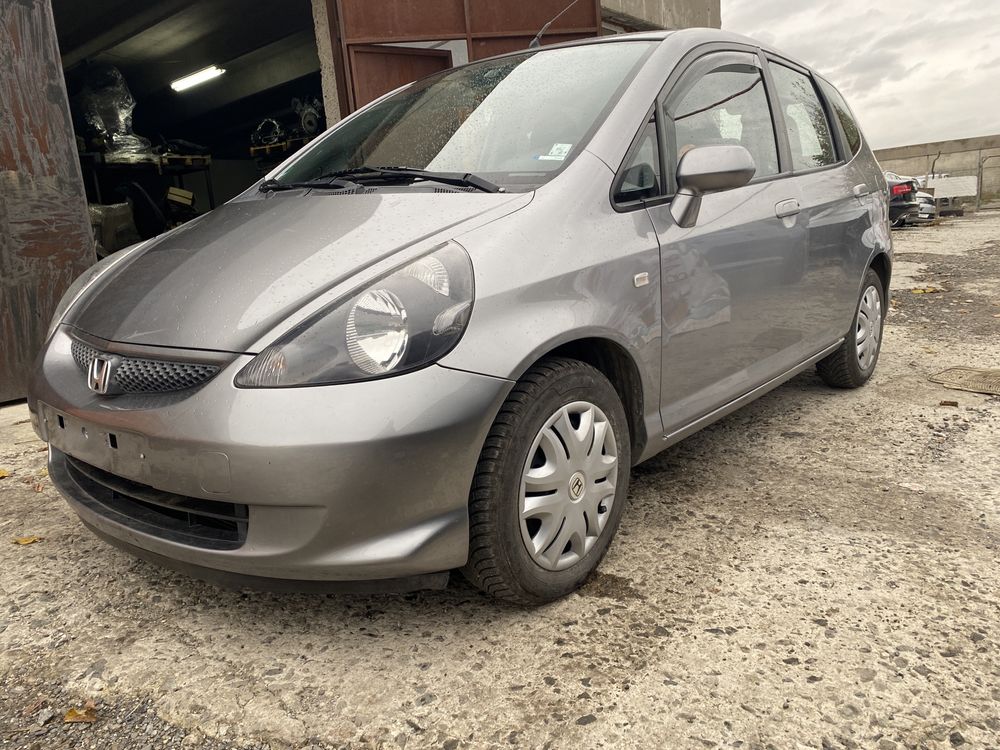 Хонда джаз 2007 1.2 на части honda jazz гр. Бургас Меден рудник - зона ...