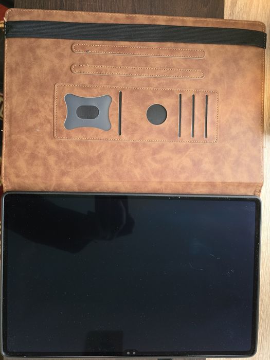 Vând Samsung Galaxy Tab S10 Ultra 14, 6 inch