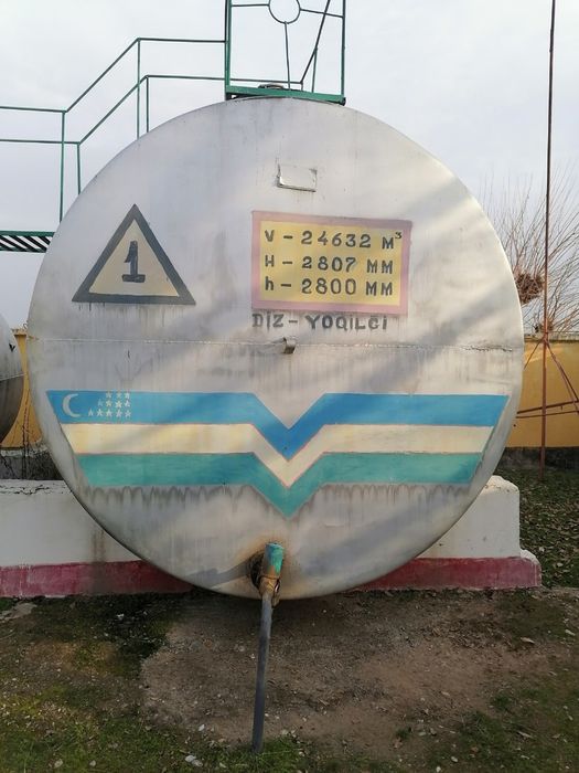 Емкост Цистерна сотилади 25 тонналик