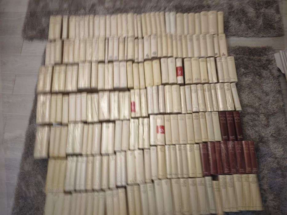 Colecția Opere Fundamentale, Academia Romana, Completa, 327 vol, LUX