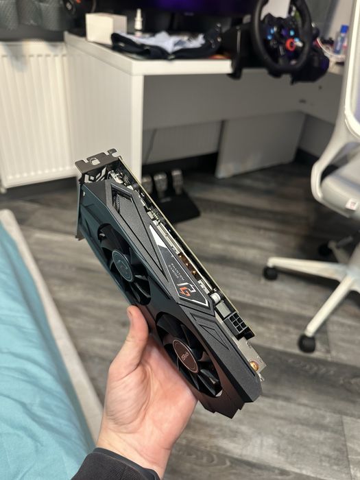 Se vinde placa video Radeon RX 580 8Gb vram OC noua