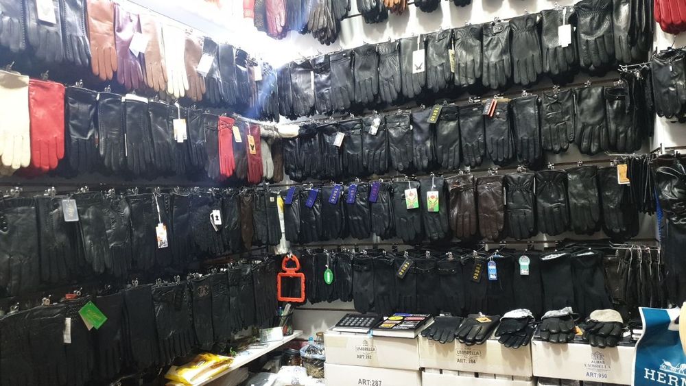 Perchatka trendviy zimniy letniy