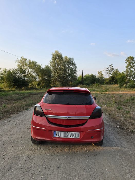 Vând Opel Astra GTC