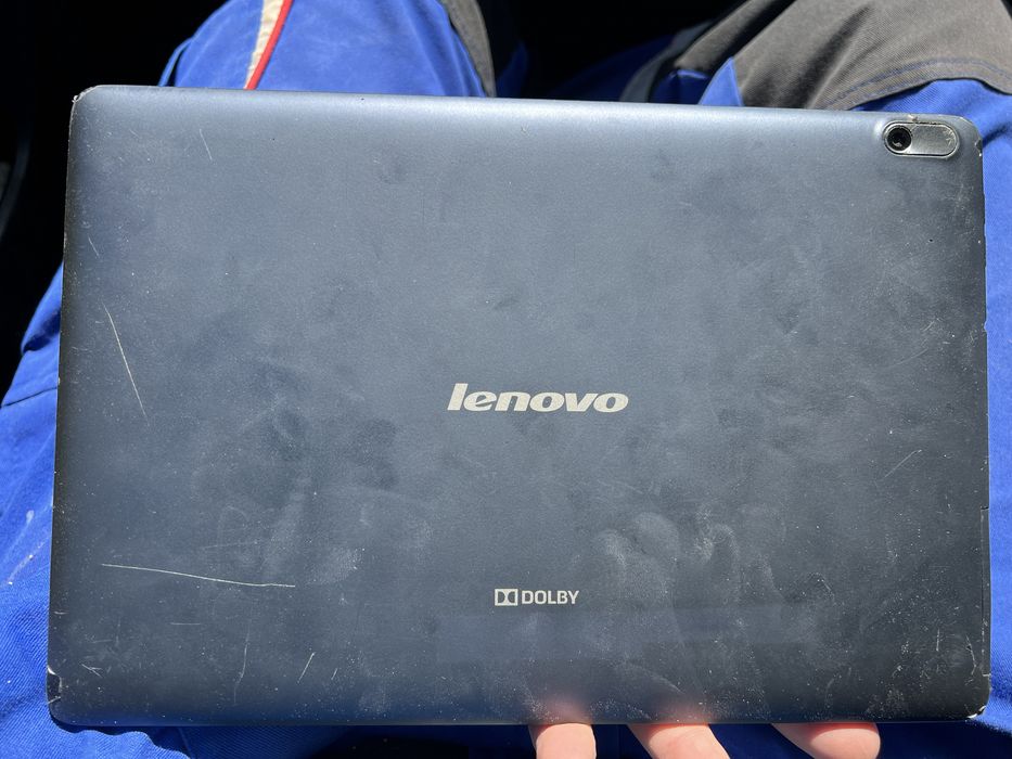 Продам б/у планшет lenovo