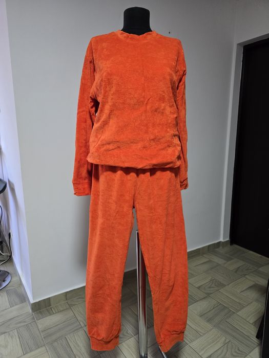 Compleu set, model din bumbac premium, culoare superba