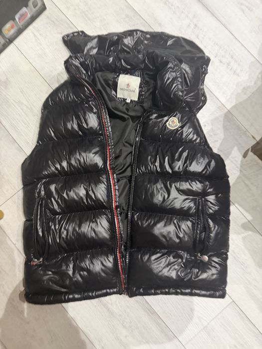 Мъжки елек, нов, Moncler XL