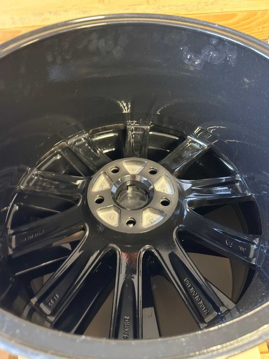 Jante Omanyt VOLKSWAGEN 19" Memphis 5N0601025K