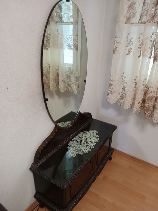 Comodă vintage/toaletă