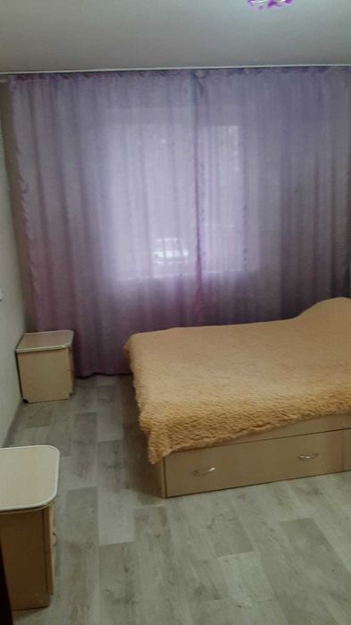 Продам спальный гарнитур