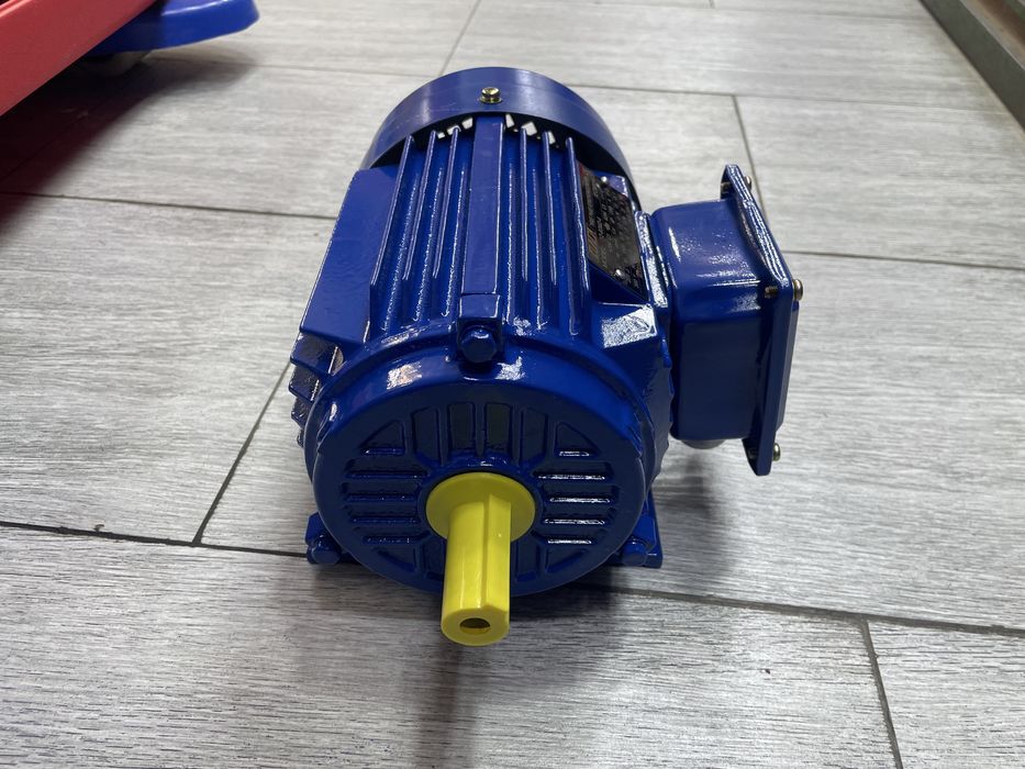 Двигатель 220в 1500 об/мин 0,75квт 1.0HP KUNDA