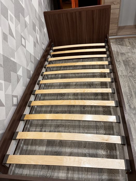 Кровать продаётся.