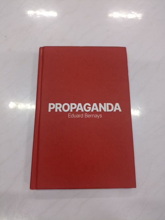 Propaganda kitob ( EDUARD BERNAYS)