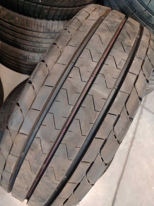 2бр.летни гуми 235/65/16C Bridgestone