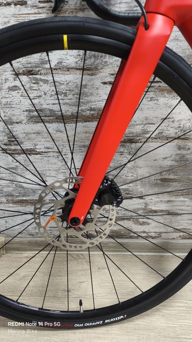 Карбонов шосеен велосипед BMC Teammachine SLR Disc 105 Di2 Mavic | 47