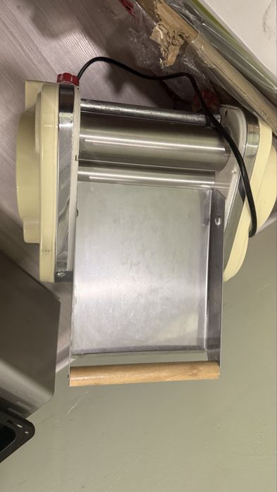 Тестокаталка , жайма , кеспе универсал