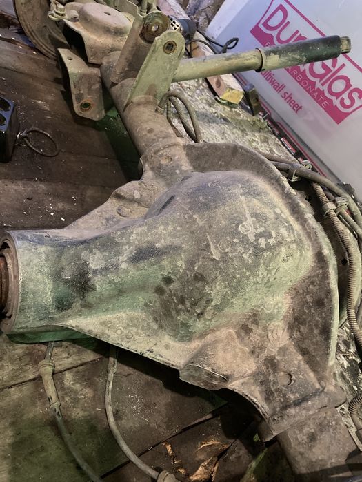 Части Jeep Grand Cherokee ZJ 5.2 Dana 44