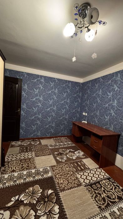 Продажа 3х комнатной квартиры 3(4)/5/5. Метро Новза
