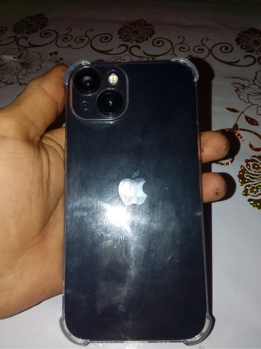 Айфон 13 сатылады