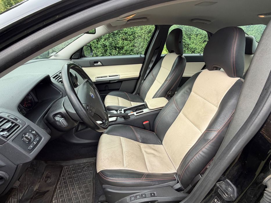 Volvo S40 1.6 Diesel 115 CP – 154.000 km – Primul proprietar