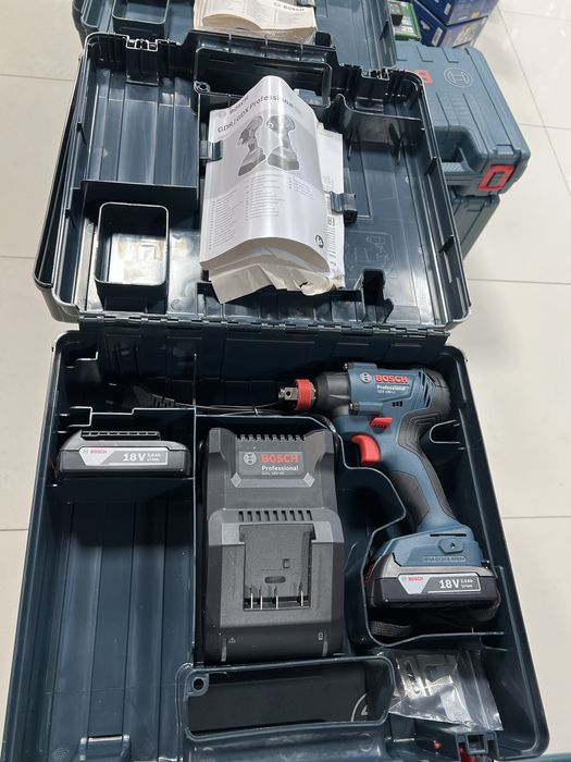Гайкавёрт BOSCH GDX 180-LI
