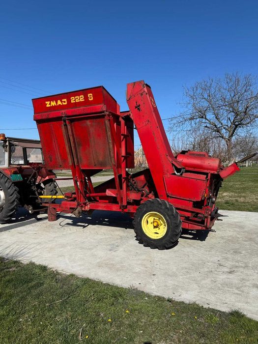 ZMAJ 222 S culegătoare de porumb