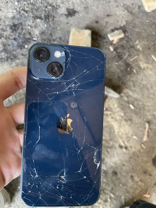продам IPhone 13 pro
