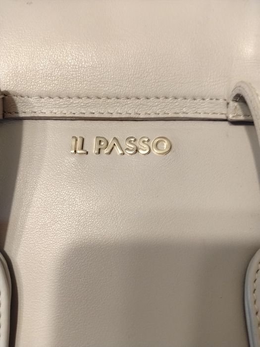 Ghiozdan dama îl passo