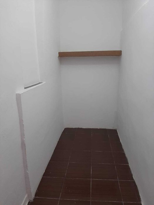 De vanzare Garsoniera zona FAR