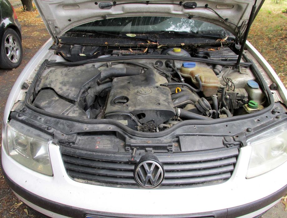 VW Passat 4 / Пасат 4 1999, 1,6 на части - ниски цени