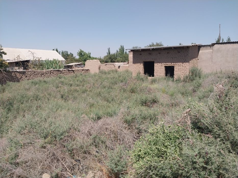 Ер сотилади мирмирон тату институт олди