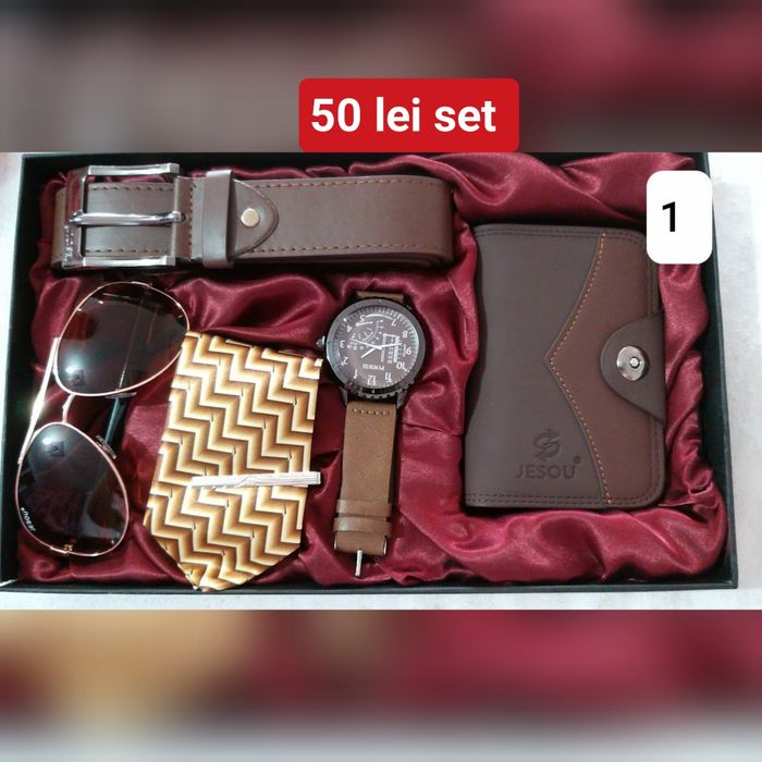 Seturi de accesorii pentru bărbați