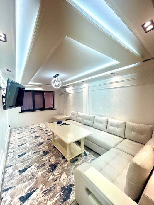 Сдаётся Посуточно квартира в Аренду По Улице Рудакий