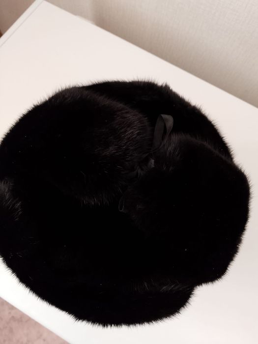 Продам норковую шапку