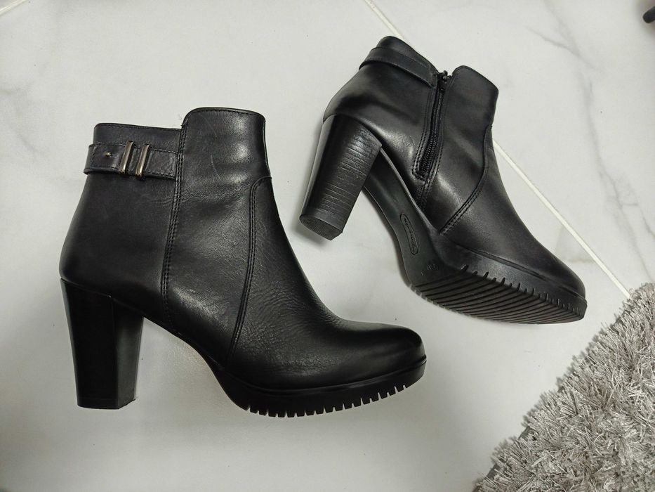 Ghete piele veritabila Tamaris 38