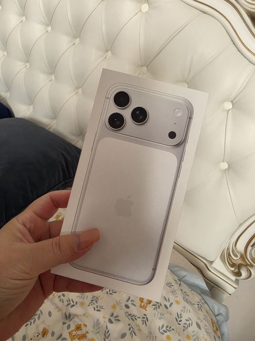 iPhone 17 Pro Max 256гб esim