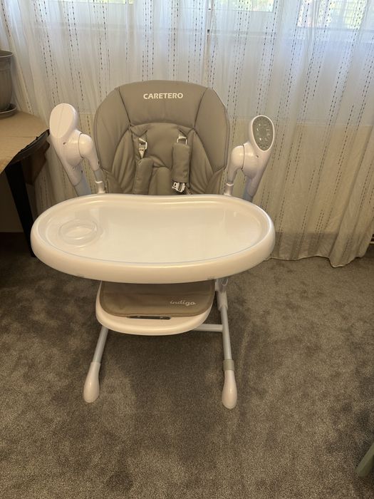 Scaun de masa copil electric cu leagan