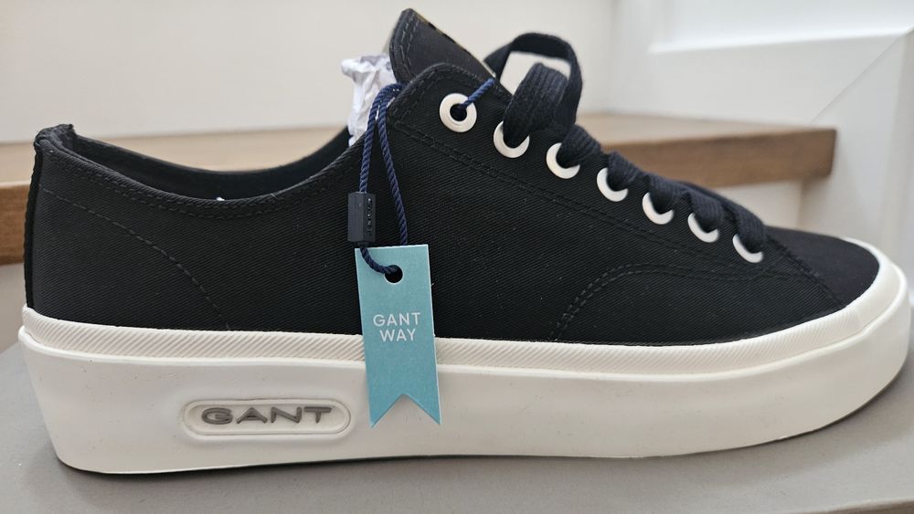 Vand tenesi Gant noi originali 41