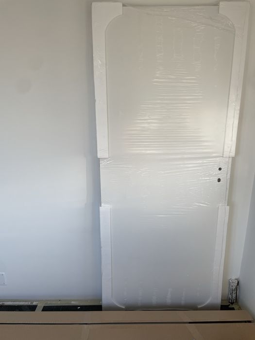 Vând ușă+toc PORTA DOORS noua, model VECTOR T, vopsea premium alba