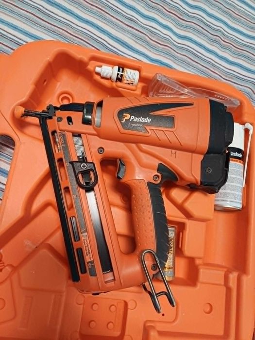 ПРОДАВАМ PASLODE IM50 F16 – състояние почти ново
