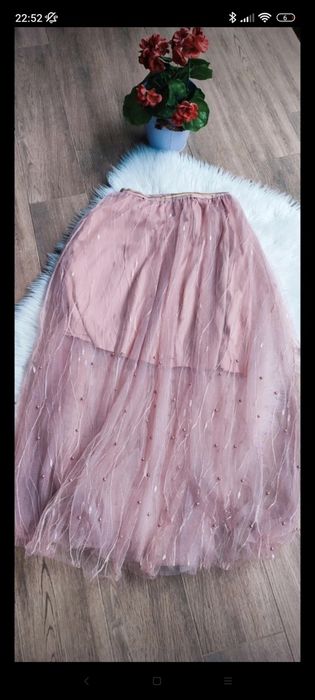 Fustiță lunga cu tul, roz pudra trandafiru, croi avantajos siluetei