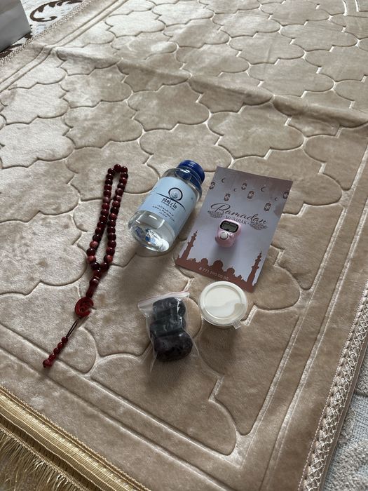 Боксы с Жайнамаз