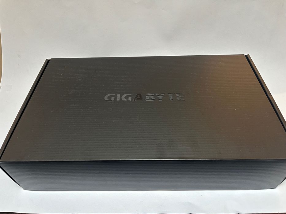 Видеокарта GPU Gigabyte AMD Radeon RX 6700 XT 12GB GDDR6 - ОТЛИЧНО СЪСТОЯНИЕ