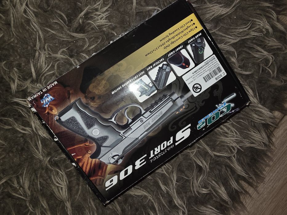 Pistol Airfost semi-metal