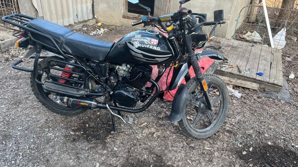 Продается мотоцикл 200 кубов