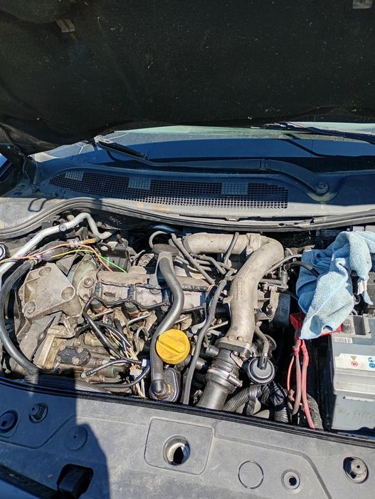 Renault Megane 2motor 1.9  an fabricație 2004piese de schimb