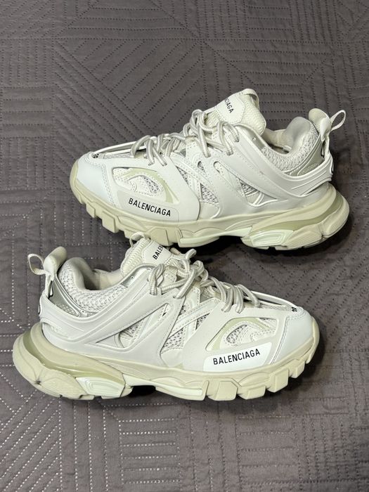 sneakers adidasi Balenciaga Track alb crem bej ecru marime 37 38 39 Valentino Isabel Marant Golden Goose Amiri oversize