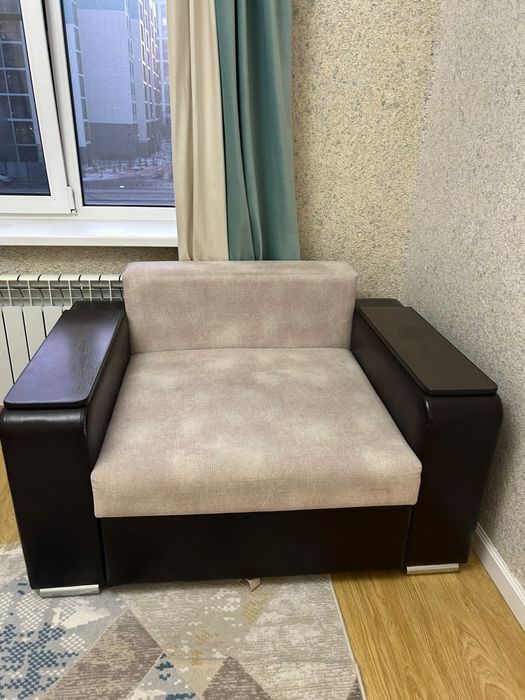 Срочно продам кресло