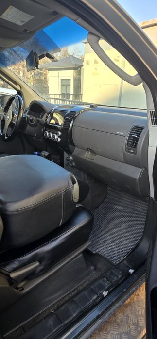 Nissan Pathfinder r51