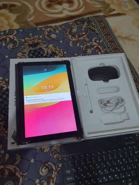 planshet sotiladi yoki abmen